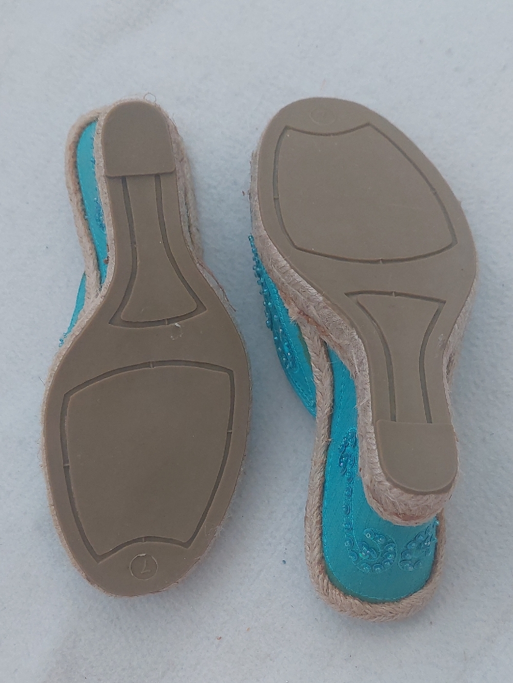 SAND CASTLES Wedge Heel Embellished Sandals NWOT - Picture 7 of 13